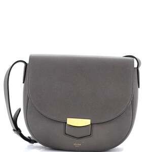 Celine Trotteur Crossbody Bag Grainy #202291C12B